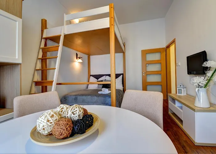 Bily Beranek Apartment *